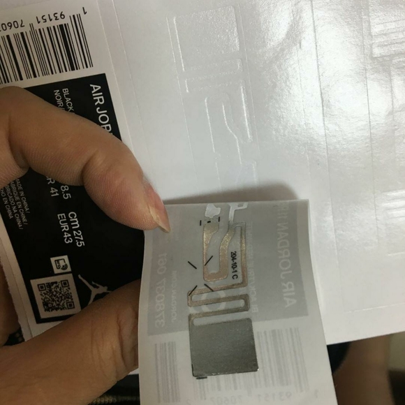 Authentic Jordan 11 breds FREE SHIPPING!!! - Picture 7 of 7